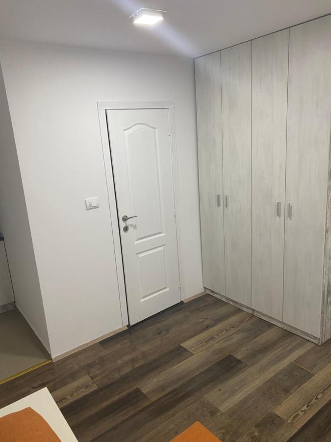 Omis Rooms Pančevo Dış mekan fotoğraf